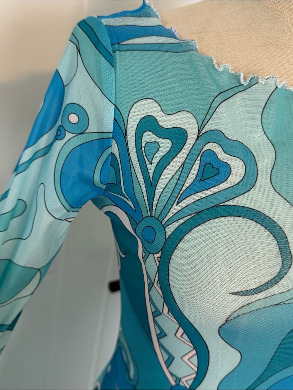 Emilio Pucci Turquoise and Aqua Printed Long-Sleeve Maxi Dress - Picture 6 of 10
